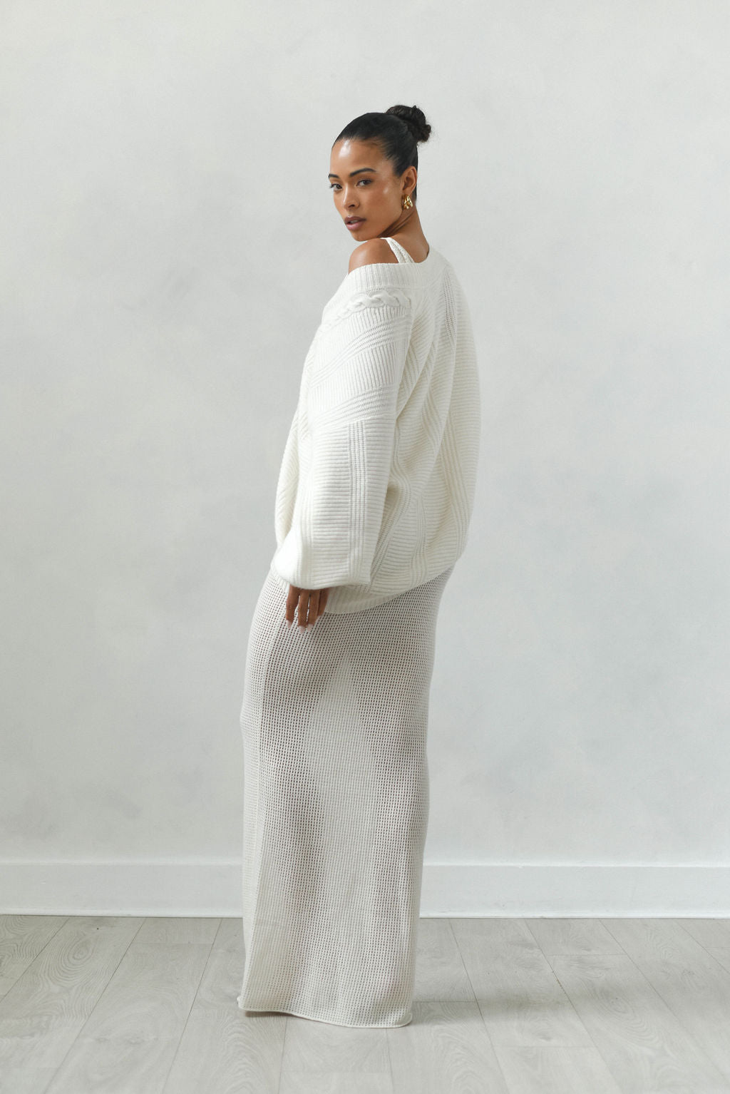Noemie White Oversized puffy sleeves,