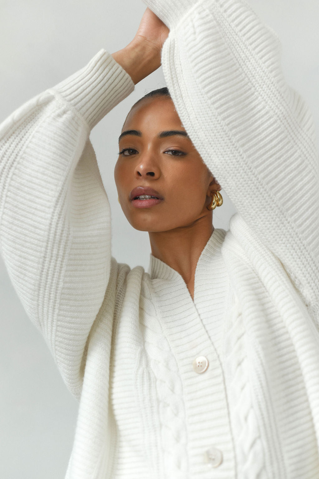 Noemie White Oversized puffy sleeves,